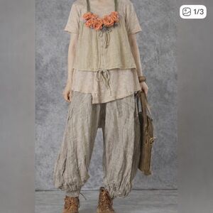 “Spring colors” jabot